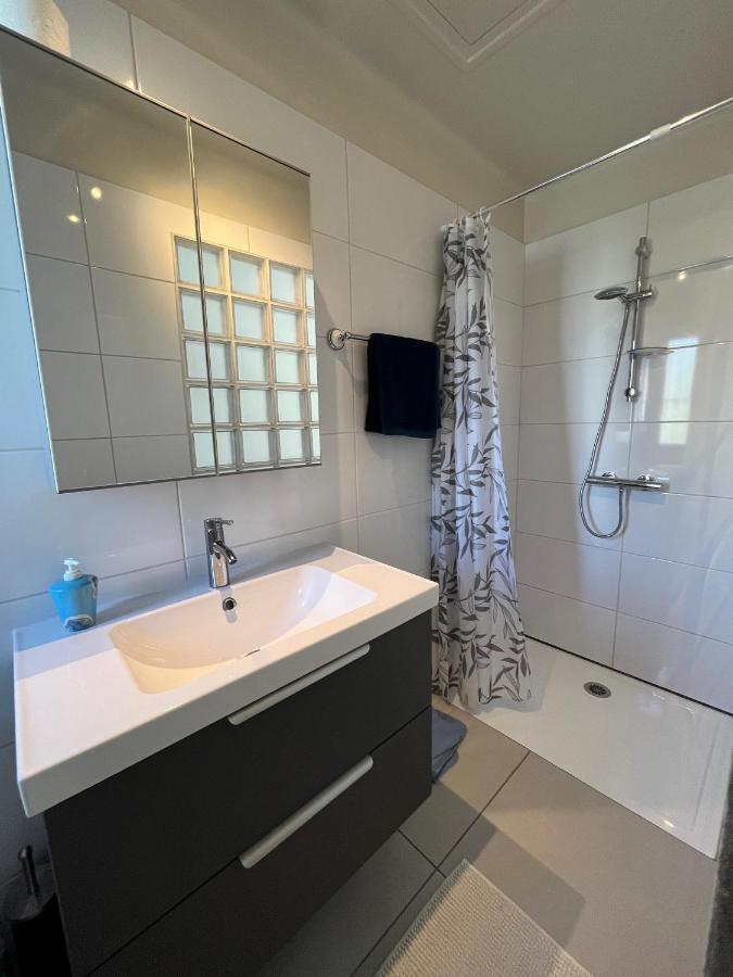L'Esplanade, Appartement En Centre-Ville Au Calme Puisserguier Esterno foto